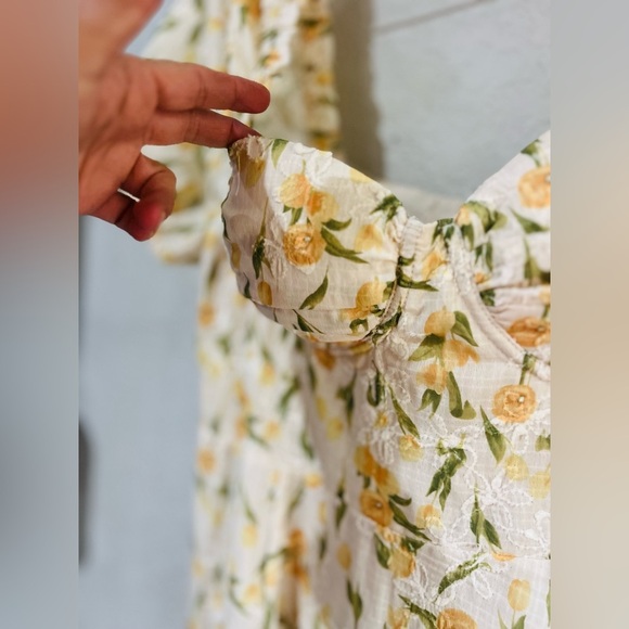 Floral print Windsor brand size large NEW - Picture 4 of 10